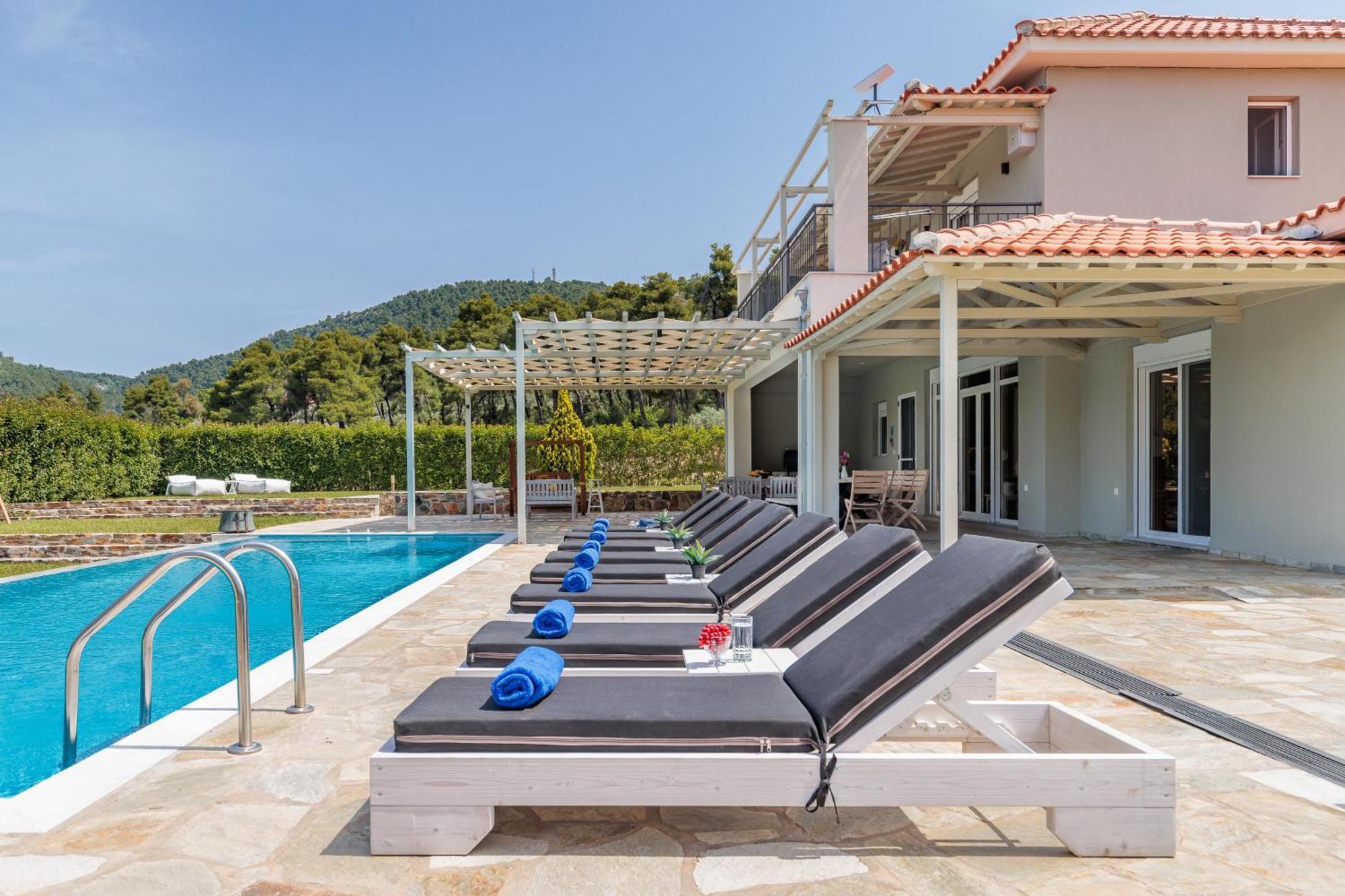 Villa Aelia By Kardous Alikias Eksteriør billede